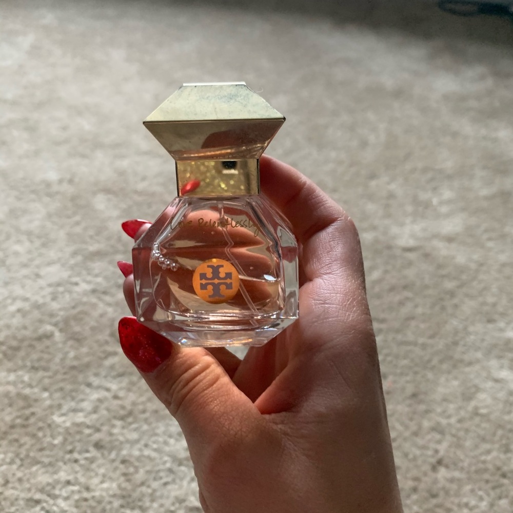 Tory Burch love relentlessly 1.0 fl oz
